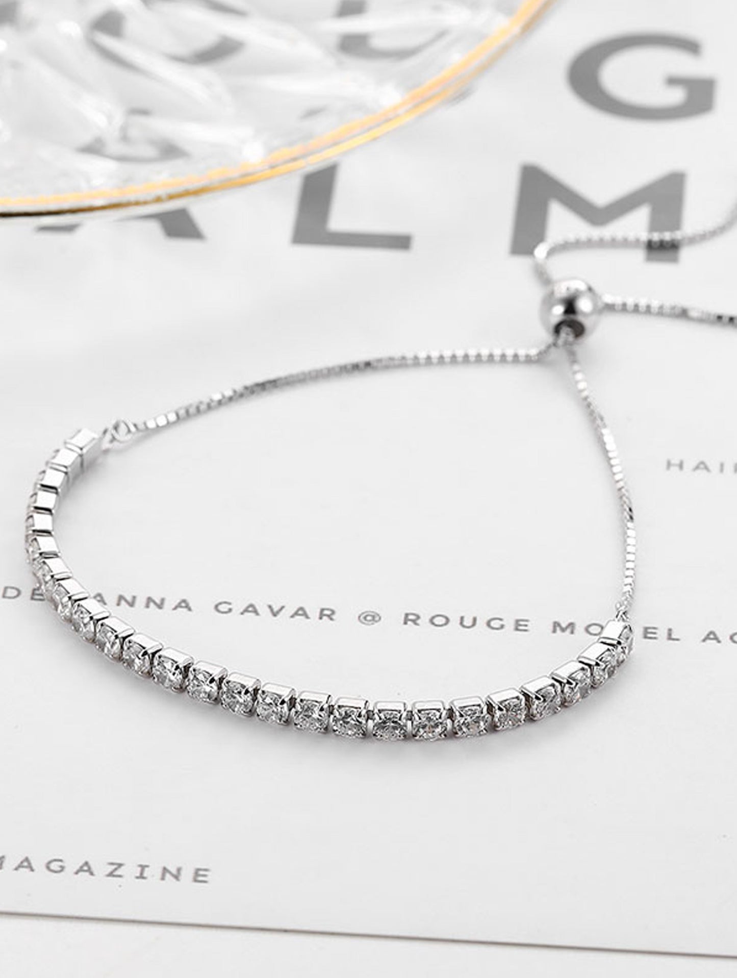 Lustrous Spark Silver Zircon Bracelet (ID: 15144)