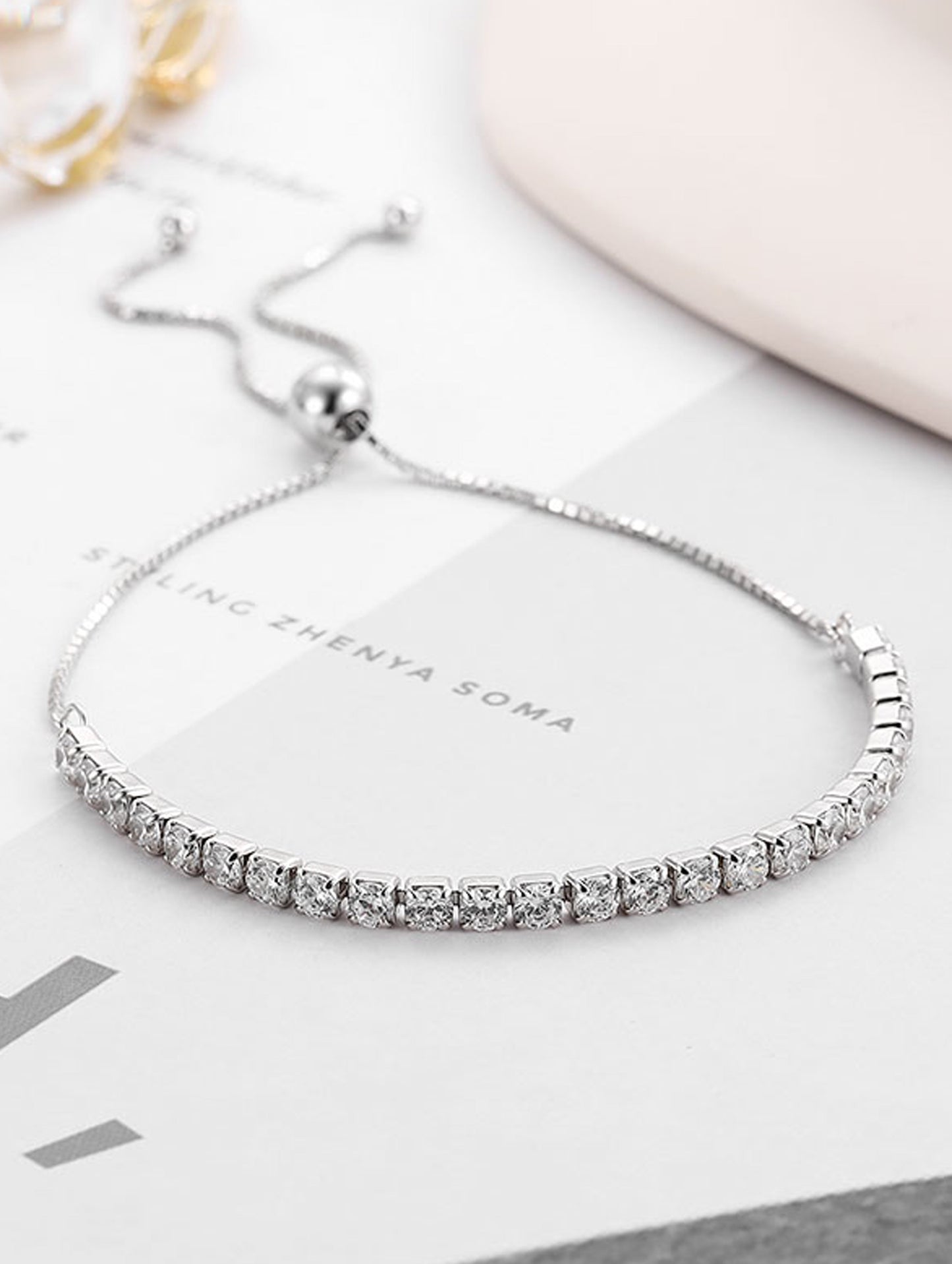 Lustrous Spark Silver Zircon Bracelet (ID: 15144)