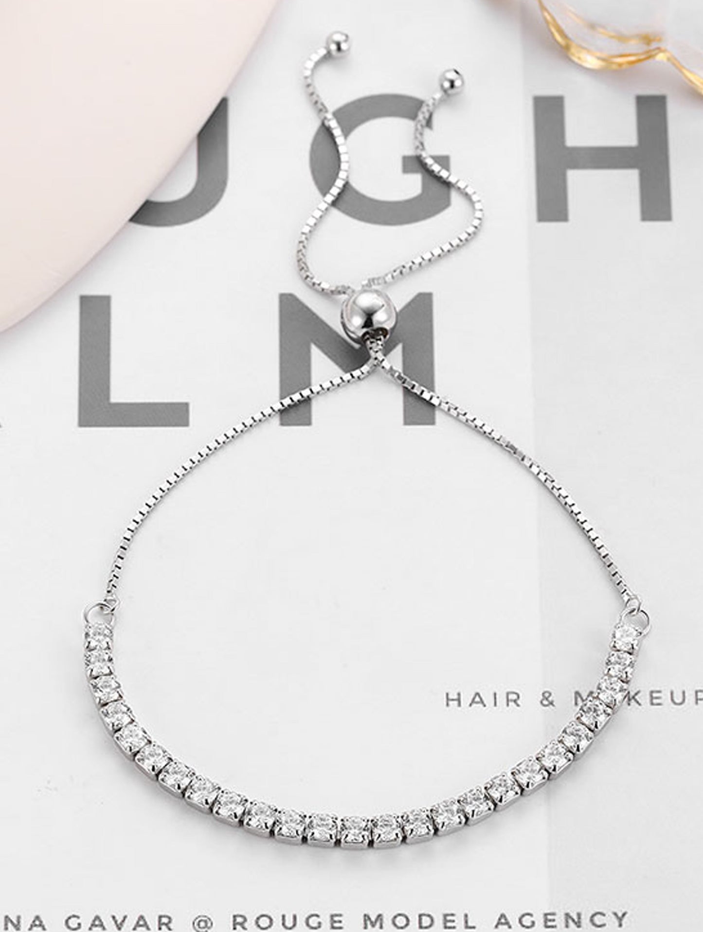 Lustrous Spark Silver Zircon Bracelet (ID: 15144)