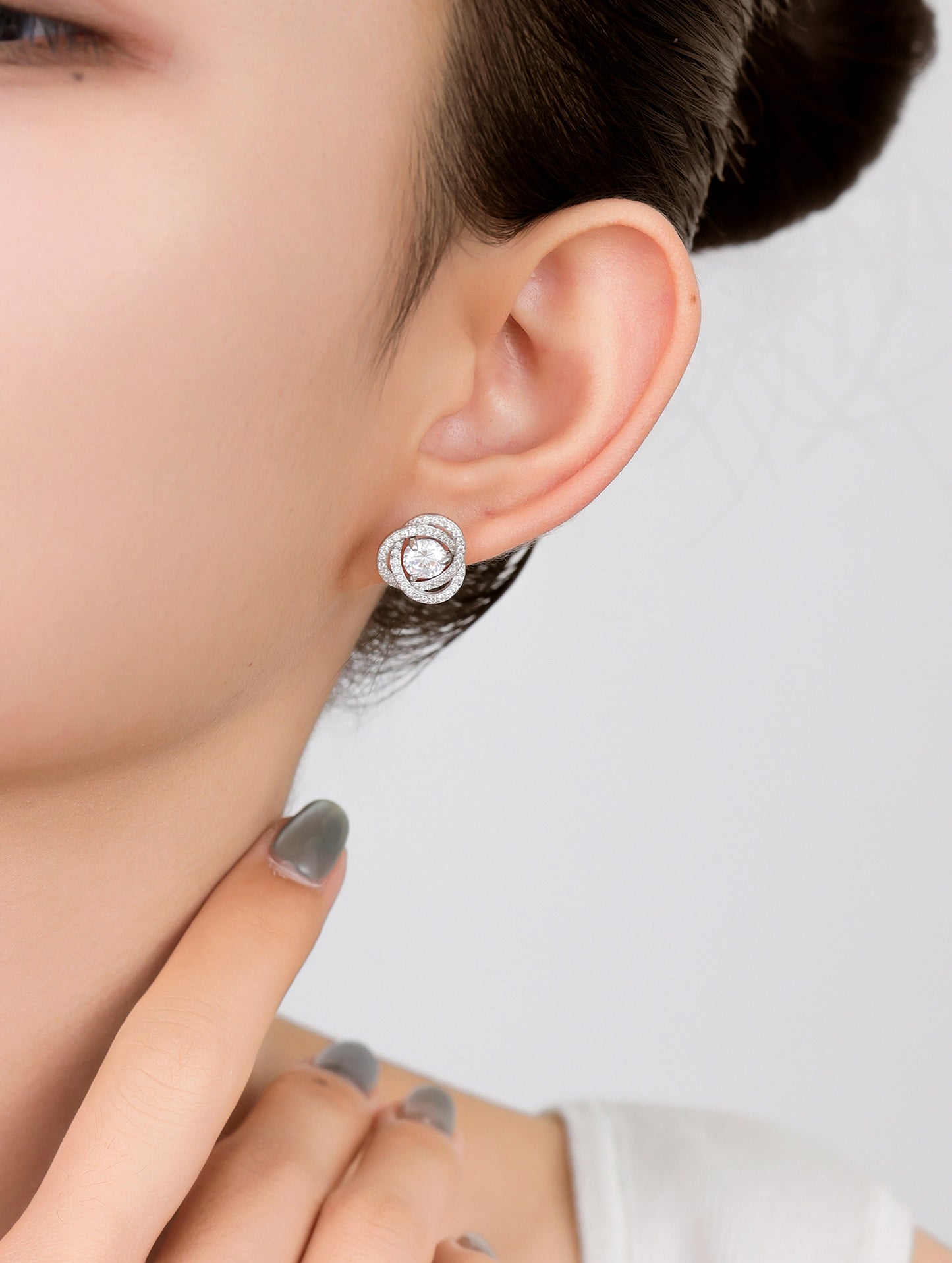 VersaGlow Silver Detachable Solitaire Earrings (ID 25903)